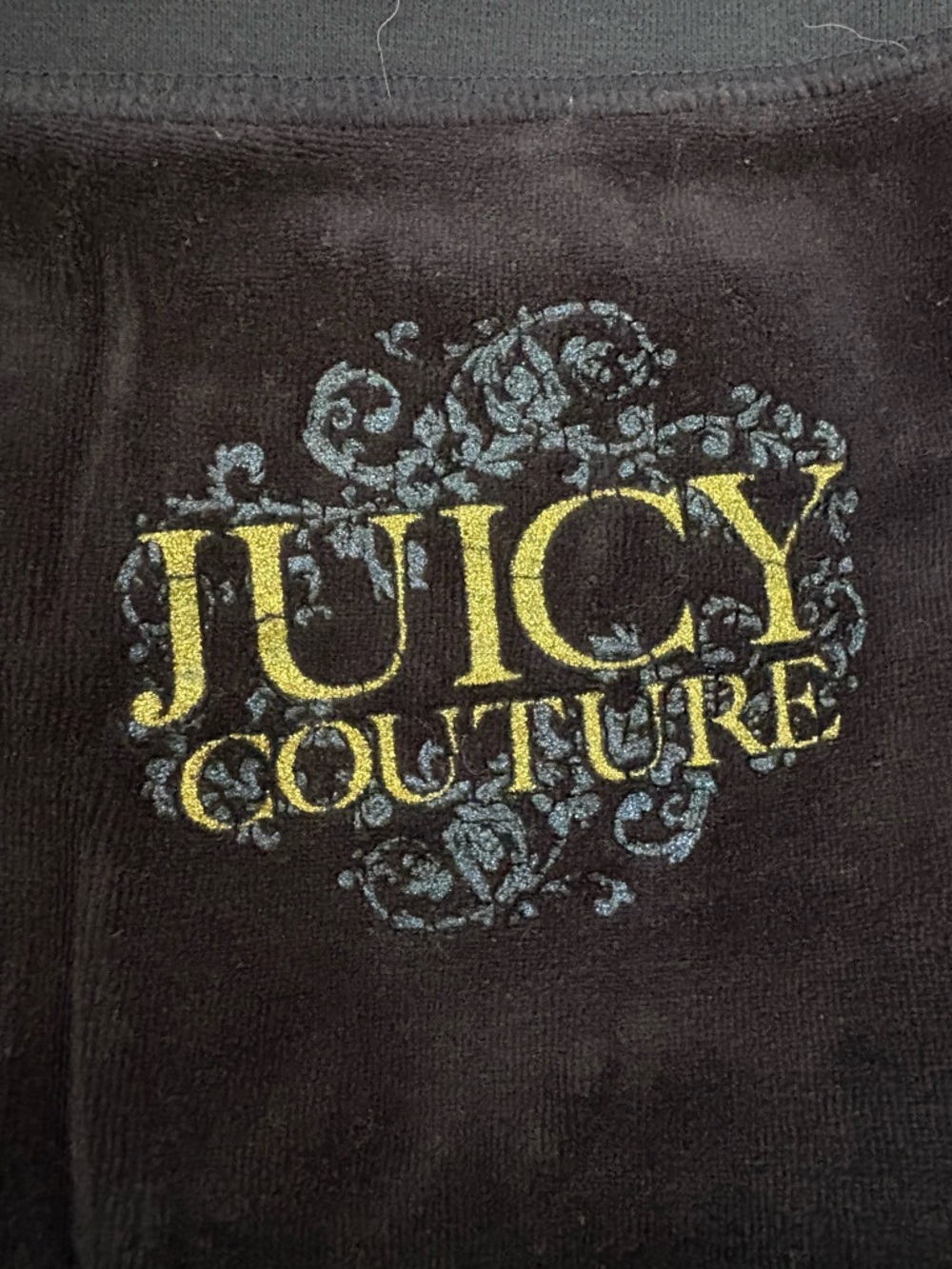 Juicy Couture Navy Velour Jogger Pants with Logo Embroidery size medium - Picture 2 of 4